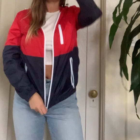🇺🇸RW&B Windbreaker - Picture 2 of 4